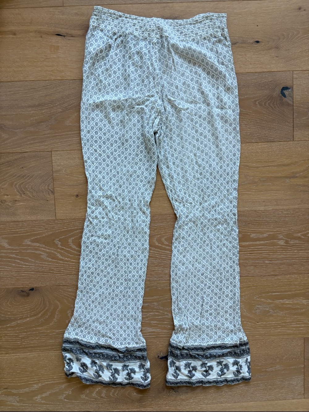 White and Gray Wide Leg Palazzo Pants Size Large Stretch Festival Beach - Picture 2 of 8